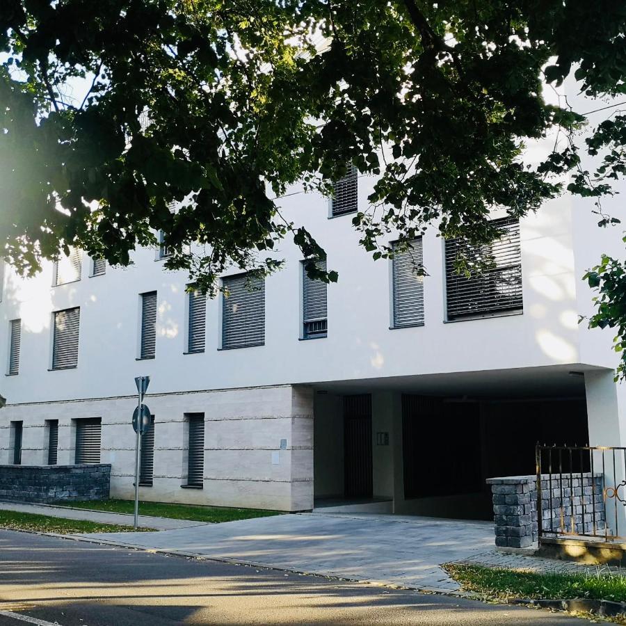 Lotusbluete Appartement In Heviz Mit Tiefgarage Und Panoramaterrasse Eksteriør billede